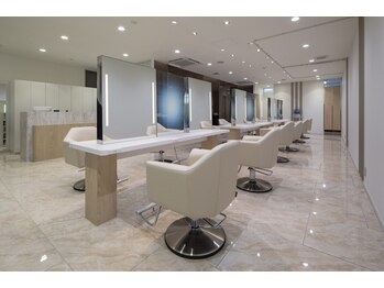 ＫＥＮＪＥ平塚annetta 【ケンジ アネッタ】