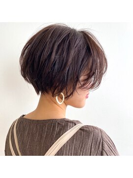 ミラバイグリーン(Mira by green) ショート/ひし形シルエット/ココアベージュ/グレージュカラー