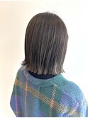 春にぴったり!透明感抜群のオリーブカラー