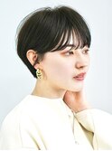 切りっぱなしショート・ボブ/絶壁解消/前髪なし/20代/30代/丸顔