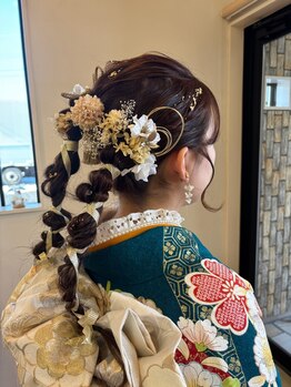 ヘアーメイク フェヌア(Hair Make fenua)の写真/和装＊洋装どちらも得意なfenuaのセットで女性らしさ満点☆成人式・結婚式など、節目の行事を彩ります♪