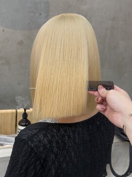 エクラ(ECLAT) ブロンドカラー