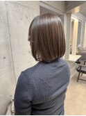 斜めバング/グレージュカラー/デザインカラー/シルキーベージュ