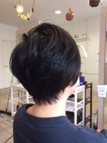 ルアナ(luana) ふんわり大人ショート