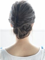 ヘアーサロンデフォーエバールークス(hairsalon de Forever Lux)&nbsp;Forever Lux＃大人上品ねじりアップ