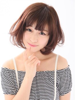 ヘアーメイク フィールモーイ(HAIR MAKE FEEL mooi)の写真/ナチュラルに仕上がるのにしっかり染まる【FEELカラー】好みやライフStyleに合わせて似合う色をご提案♪