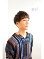ムゥフ ヘアーアンドアイラッシュ(mouf hair&eyelash)&nbsp;【ｍｏｕｆ】前下がり刈り上げツーブロックマッシュパーマヘア