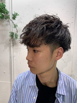 エル(EL by green) 【MITSU】スパイラルパーマ×ツーブロック×ショートレイヤー