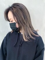 アイティーバイアルバム 下北沢店(IT by ALBUM)&nbsp;バレイヤージュ_ホワイトグレージュネビージュ_ba386401