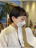オン眉襟足すっきりベリー ショートカットレイヤーショート