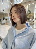 綺麗目モードのフェイスレイヤーボブ チョコレートカラー