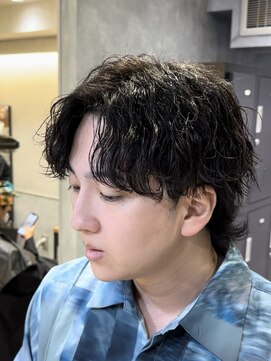 レイズ 名古屋駅(RAYS) 波巻きスパイラルパーマセンターパートウルフ　　h