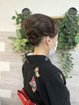 ロカット サロン(Roquat Salon)&nbsp;和装ヘアアレンジ【立川/袴/ヘアメイク/立川/袴着付け】
