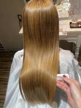 モードケイズ ラ ヴィ ベル(MODE K's la vie belle) 美髪ストレート髪質改善