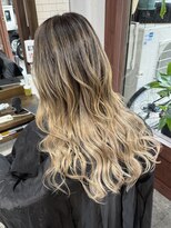 アミーゴ(AMIGO)&nbsp;バレイヤージュカラー ハイトーンカラー