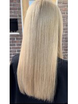 フラッグ(flag)&nbsp;ホワイトベージュ☆