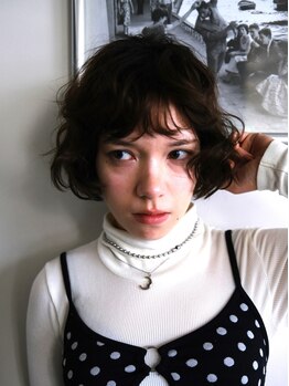 シー クルー 渋谷(C crew)の写真/こなれ感も、ニュアンスも自由自在。カット×パーマで自分らしいスタイルをたのしむ。[代官山/代官山駅]
