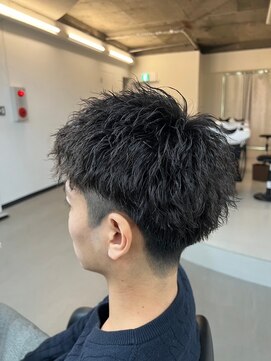 プルーブトウキョウ 渋谷(PROVE TOKYO) 爽やか無造作ビジネスツーブロックアップバングショート