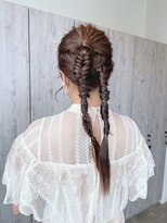 ヘアーリゾートノーブル(Hair Resort Noble)&nbsp;変形ツインアレンジ