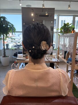 ヘアラボ(HAIR LABO) 王道まとめ髪スタイル！