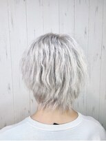 アオアクア 新越谷店(AO-AQUA)&nbsp;ホワイトカラー・ブリーチ・ネオウルフ・韓国風カラー・トレンド