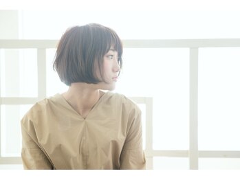 リンク(Link)の写真/【プレミアムヘアケアコ-ス】持続性の高いトリ-トメントでボリュ-ムやまとまりが出ると人気！