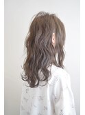 ナチュラルベージュ