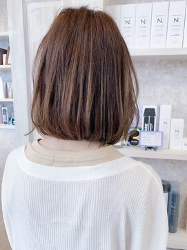 キャアリー(Caary) 福山市美容室Caary人気 フレンチガーリーな前下がりボブ