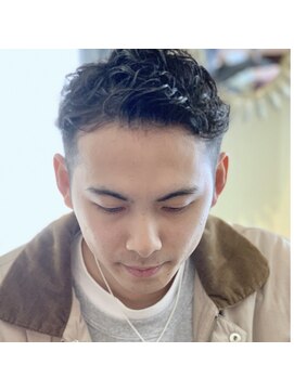 ヘアー キュア トランク(Hair Cure TRUNK) メンズパーマstyle