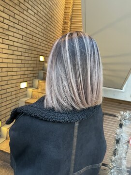 ラフ(LAFF) #黒髪#ボブルフ#ネビージュ#小顔#ワンレン