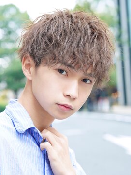 リップス 池袋(LIPPS) キーヒルブルストカジマッシュ