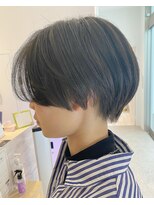 フラミューム 浜松(flammeum)&nbsp;ぱつッとラインハンサムショート［浜松］