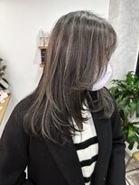 エマノア(EMANOA)&nbsp;津田沼　レイヤーカット　グレージュ　ハイライト　[EMANOA]