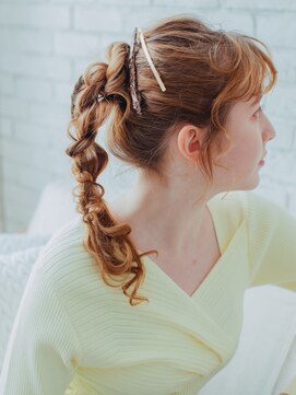 アンディアーモ カリーノ(andiamo carino) ガーリーアレンジヘア　髪質改善/縮毛矯正/トリートメント