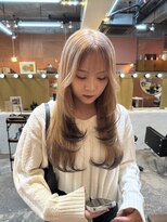 チャプター 問屋町(chapter)&nbsp;ケアブリーチミルクティーベージュ裾カラー顔まわりレイヤー韓国