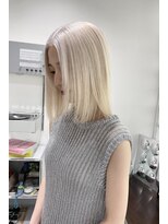 イル 天神大名店(ill)&nbsp;ホワイトブロンド