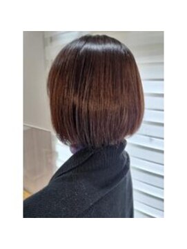 サク(SAKU) すっきりショートスタイル