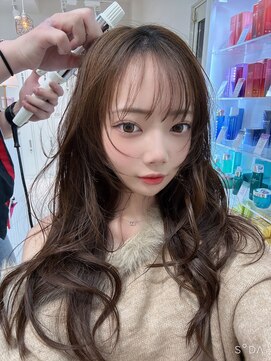 ワンズ リー 上大岡店(One's ly) ハイライトカラミルクティーベージュケアブリーチレイヤーカット