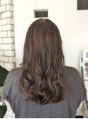 シナモンベージュ