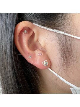 サネリ(Saneli) 耳ツボジュエリー