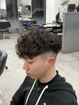 オーバルバイアピッシュ(OVARL by apish) スペインカール/メンズパーマメンズカットルーズパーマ