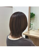 ユラギ(yuragi) yuragi竹内 くびれショートボブウルフ