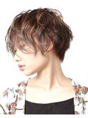 前下がりショートレイヤー