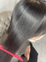 エスカーラ 表参道(THE ESCALA)&nbsp;黒髪で艶髪キープ×髪質改善トリートメント【タビラマユミ】