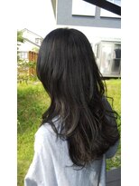 ナンバーエイト(number eight)&nbsp;ブラックレイヤーパーマ大人ブリーチなし透明感ナチュラルヘア