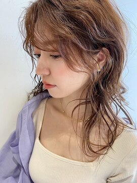 クレビア 名古屋(CreBiA) レイヤーカット/ウルフスタイル/ふんわりウエーブ