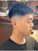 ミドルスキンフェード　クロップスタイル