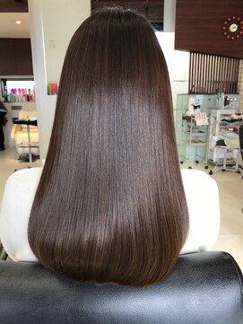 リーフ 掛川店(LeaF) ツヤ髪ストレート