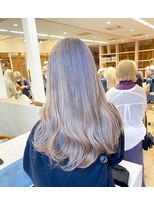 オムネス(omnes)&nbsp;『グレージュヘア』 担当 飯村 奎太