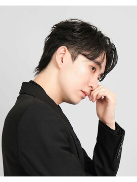 レイ(Lay.) 【スタイリストMyuka】韓国風パーマセンターパート